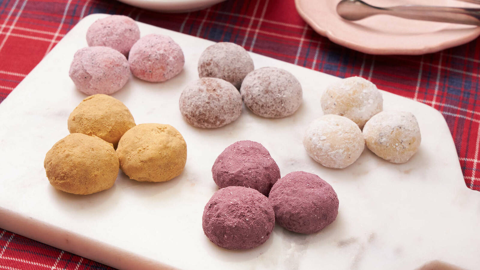 NATSLIVE スペシャルSHOP 「秋元真夏プロデューススノーボールクッキー