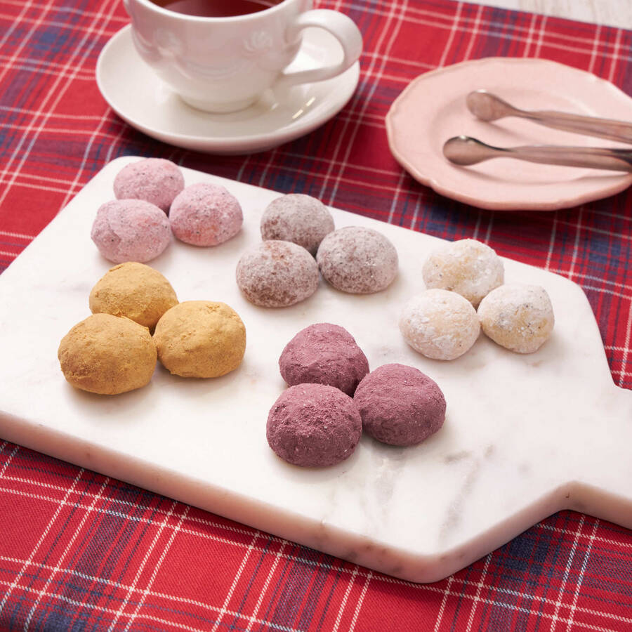 NATSLIVE スペシャルSHOP 「秋元真夏プロデューススノーボールクッキー